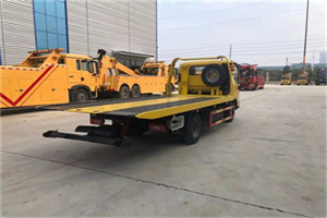 广河非事故拖车